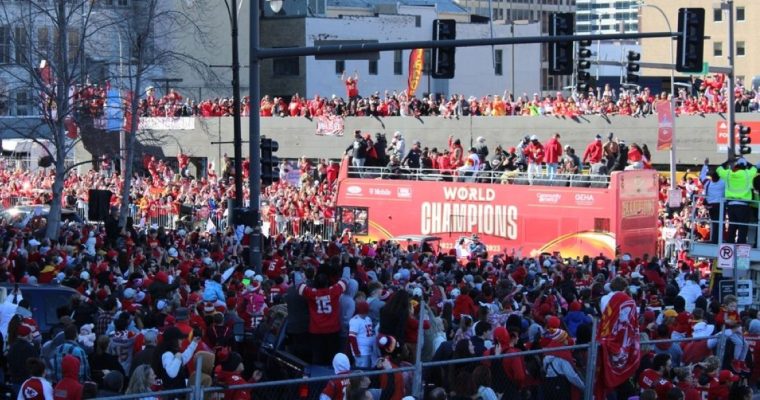 New poll shows that one in four Missourians will bet on sports when it becomes legal.